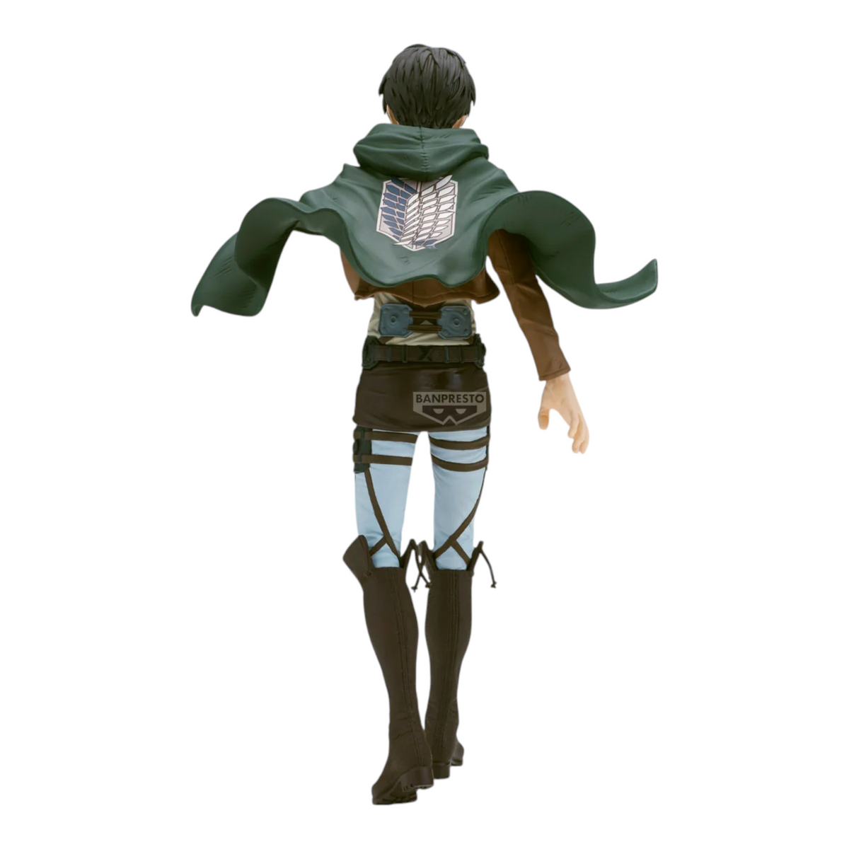 Figurine Eren Jäger Grandista – Attack on Titan, vue de dos avec sa cape verte du Bataillon d'exploration.