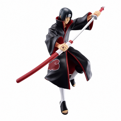 Figurine Itachi Uchiha NARUTOP99 – Naruto Shippuden, en posture de combat dynamique avec son épée.