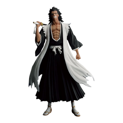 Figurine Kenpachi Zaraki Édition Spéciale Last One MASTERLISE – Bleach, debout avec son zanpakutō sur l'épaule.