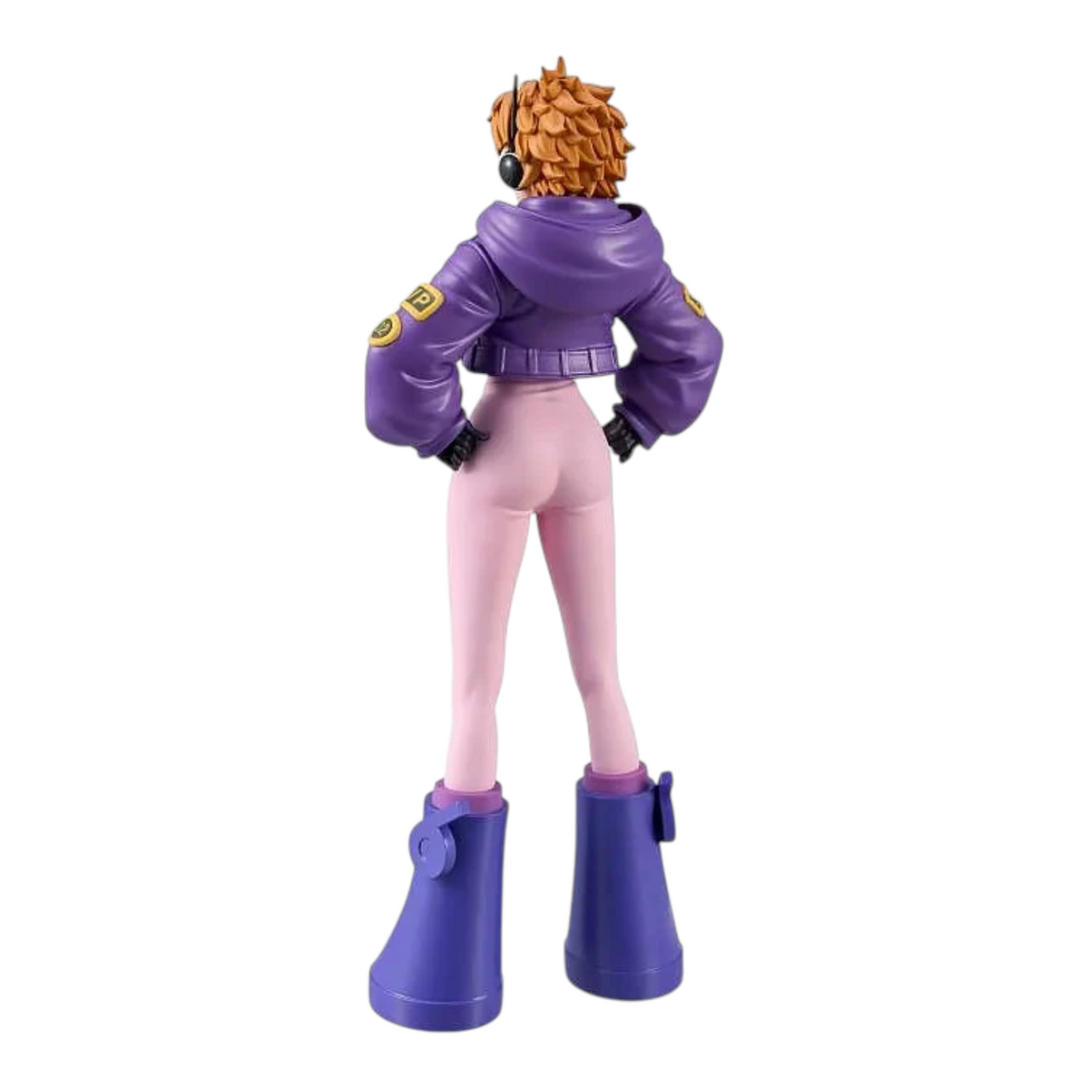 Figurine Lilith The Grandline Series – One Piece, vue de dos montrant sa veste violette et ses bottes futuristes.