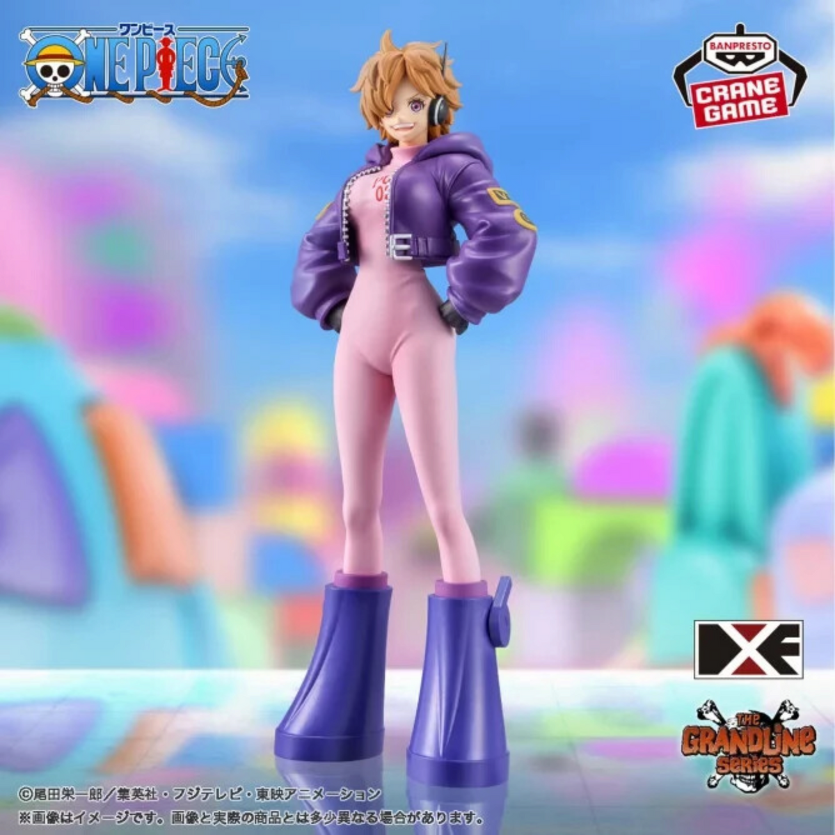 Figurine Lilith The Grandline Series – One Piece, en combinaison rose et veste violette, mains sur les hanches.