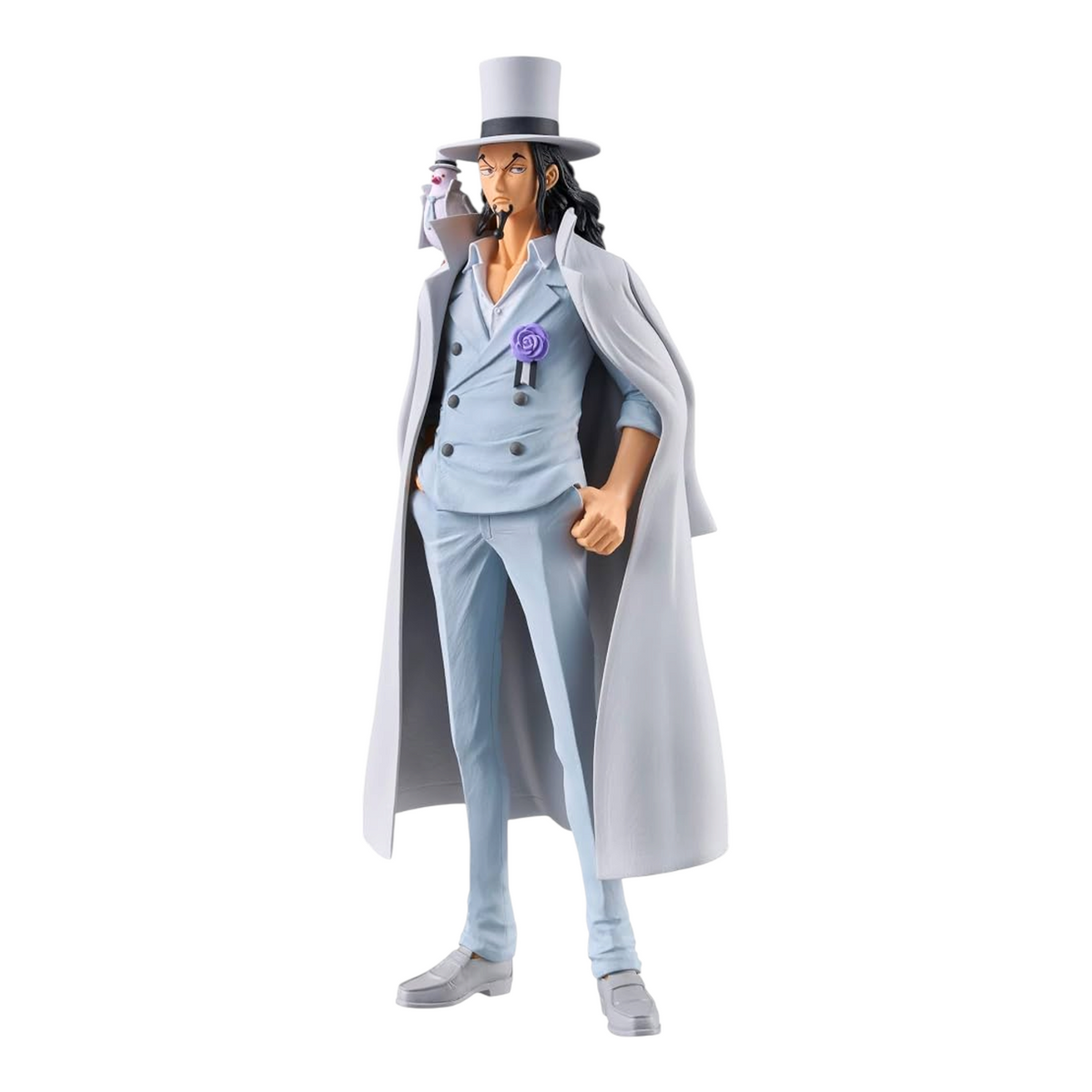 Figurine Rob Lucci Egghead The Grandline Series – One Piece, en costume bleu-gris avec Hattori sur l'épaule.