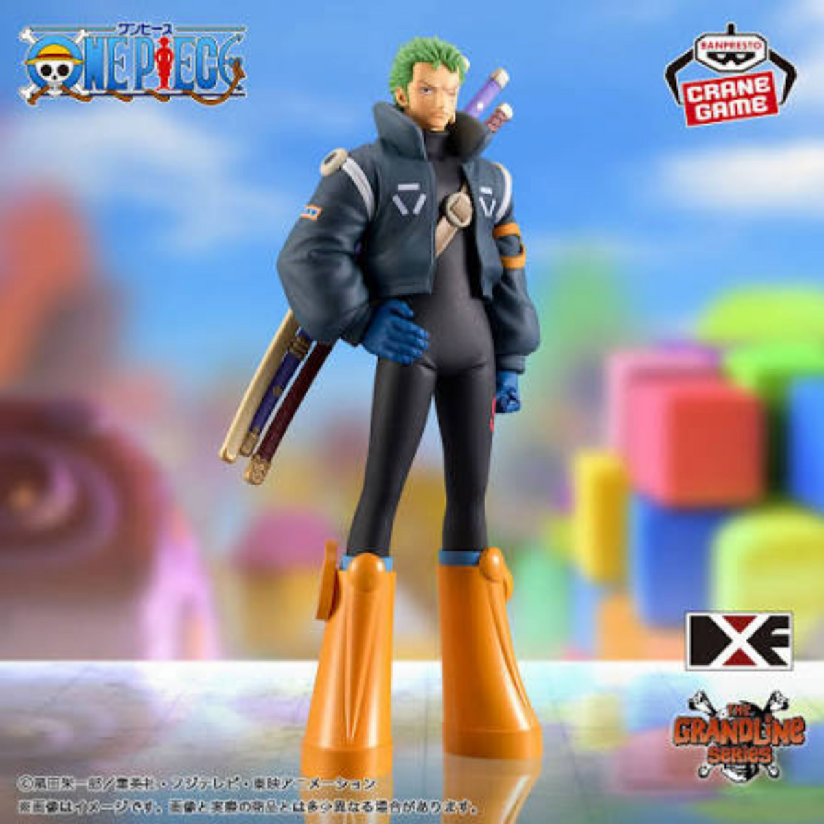 Figurine Roronoa Zoro Egghead The Grandline Series – One Piece, en tenue futuriste avec ses trois sabres.