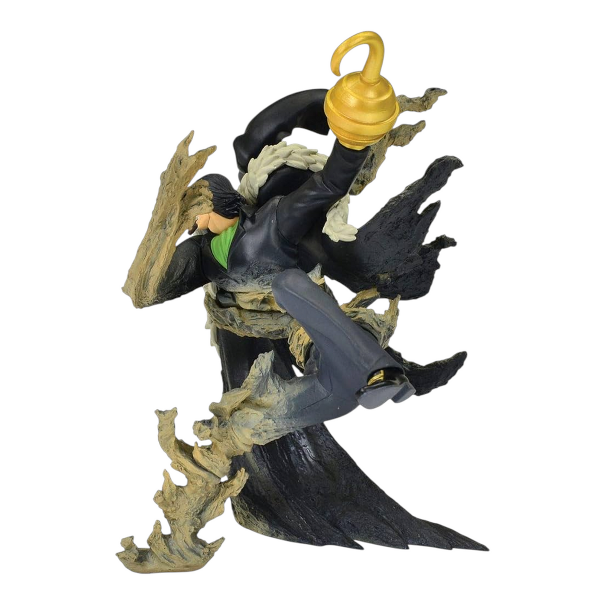 Figurine Sir Crocodile Abiliators – One Piece, en posture de combat avec son crochet doré et des effets de sable.