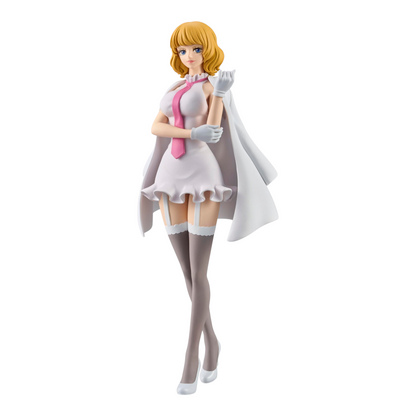 Figurine Stussy The Grandline Series – One Piece, portant une robe blanche à volants, une cravate rose et une cape.