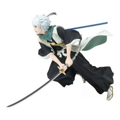 Figurine Toshiro Hitsugaya Vibration Stars – Bleach, en posture de combat dynamique avec son zanpakutō Hyōrinmaru.