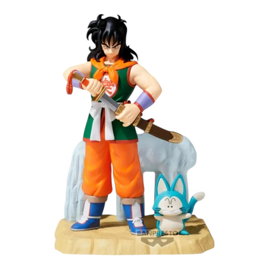 Figurine Yamcha avec Puerh, collection History Box – Dragon Ball, debout avec son sabre sur un socle désertique.